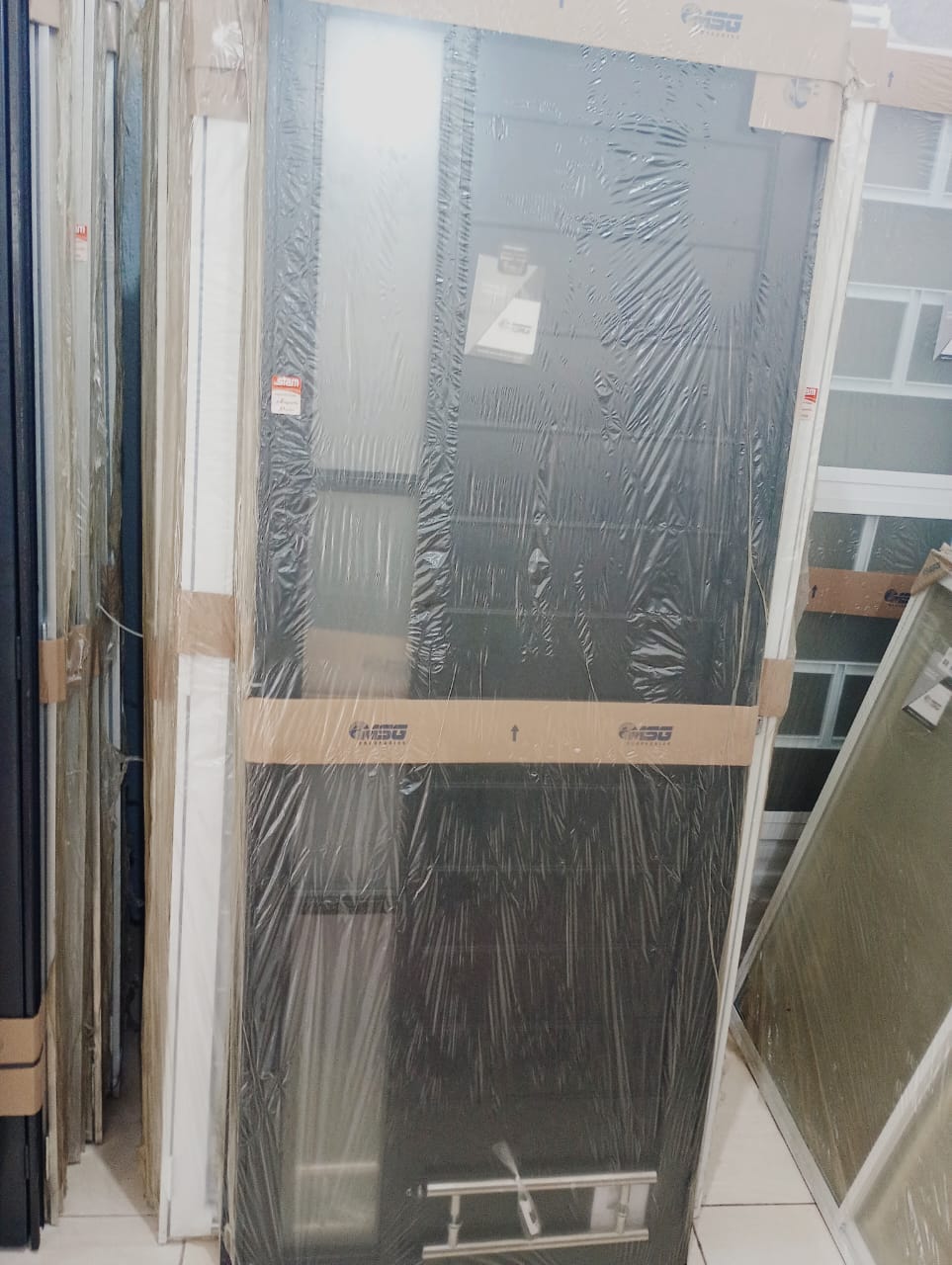 Porta Friso Lux3 preta 2,10×80